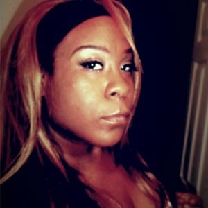 Meet your Posher, Dee